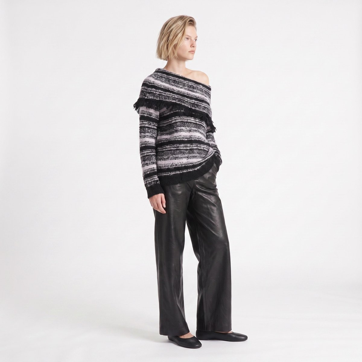 Pull femme epaule dénudée à rayures VALERIE black, ARTLOVE