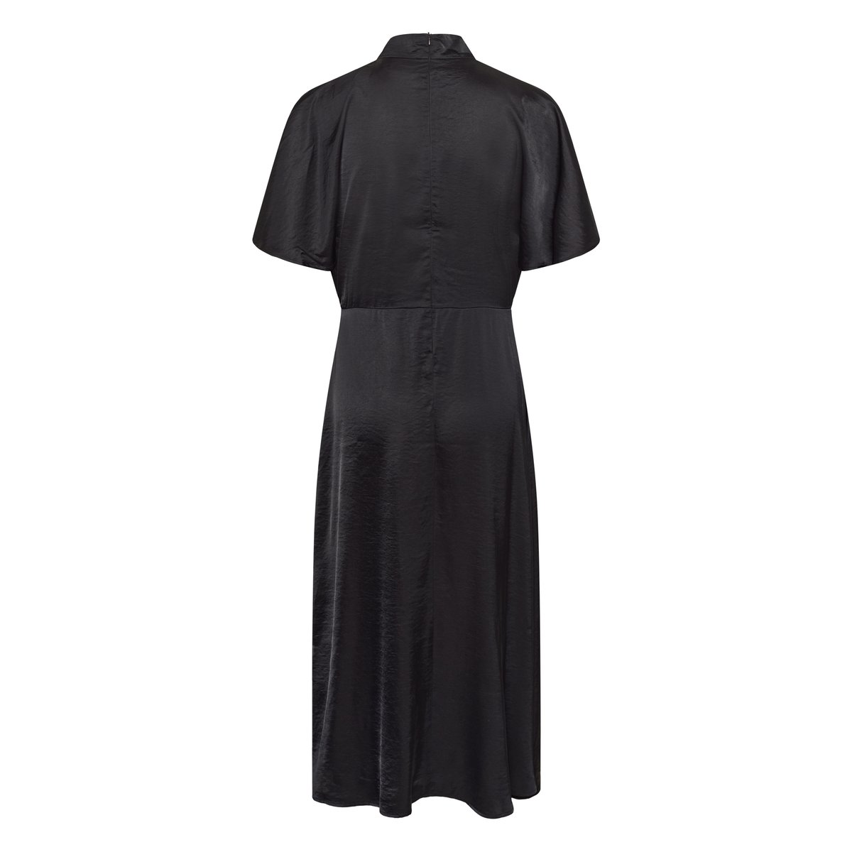 Robe noir, SOAKED IN LUXURY