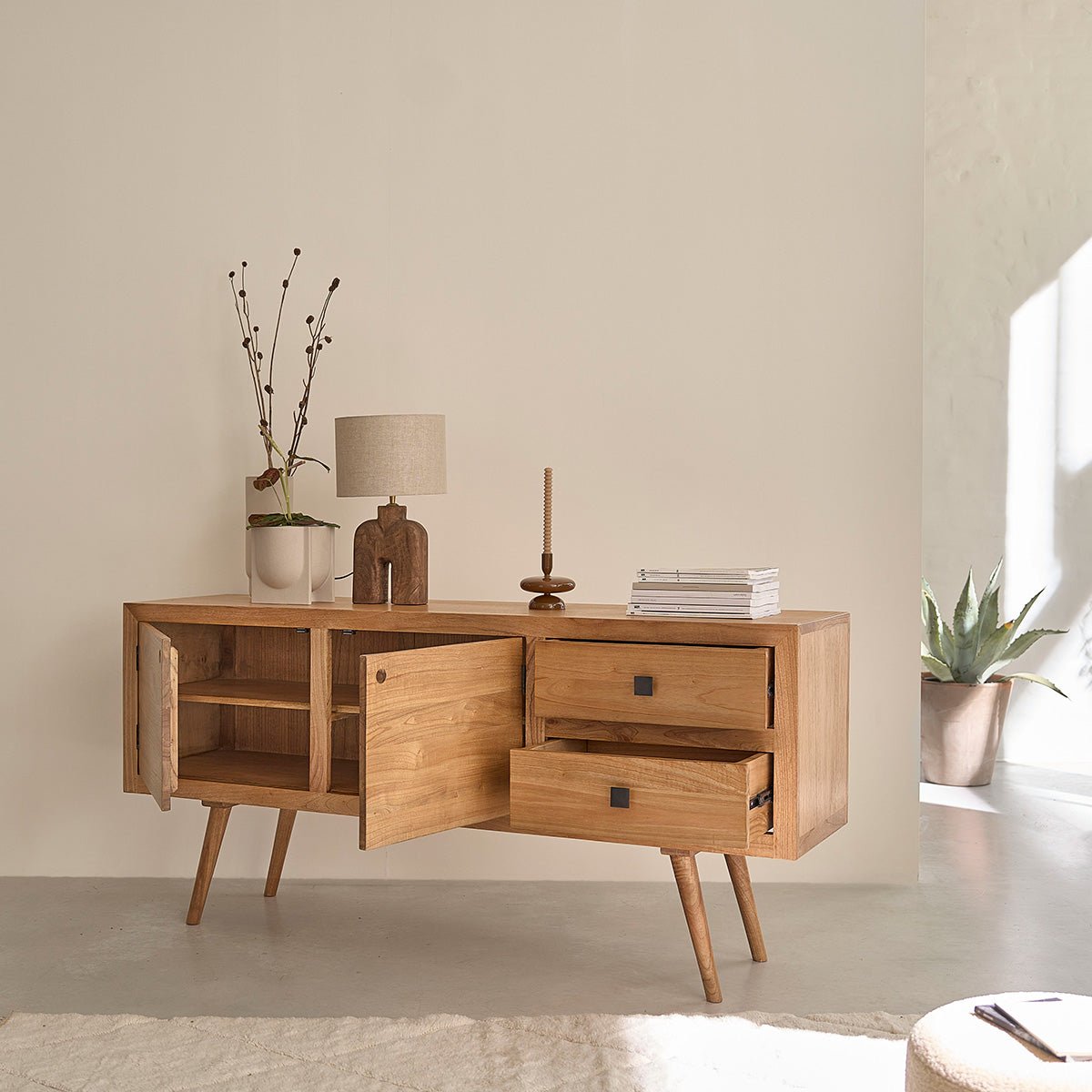 Commode en bois massif 180 cm 2 portes 2 tiroirs SACHA naturel, BERAH GETAH