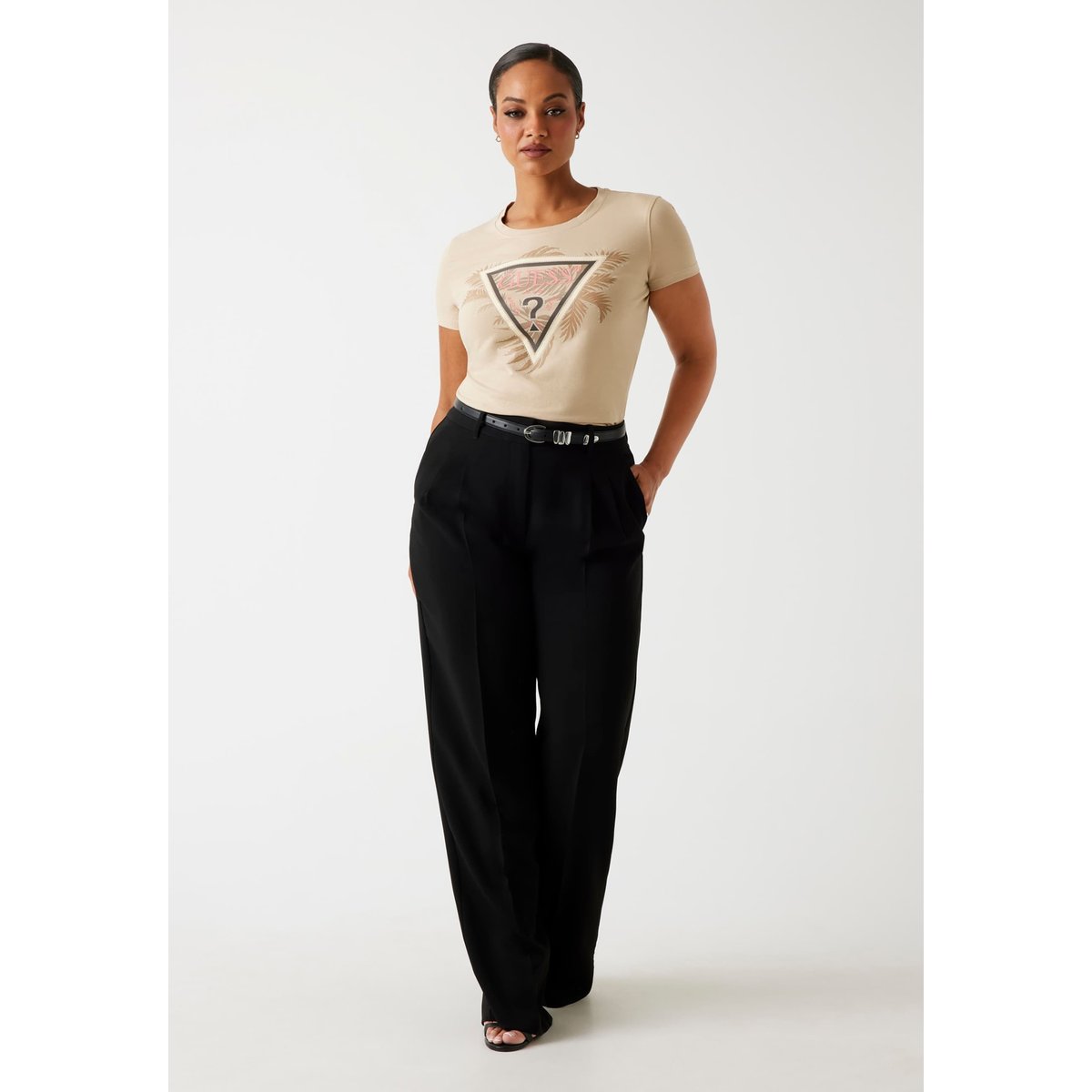 T-Shirt Logo Triangulaire beige, GUESS