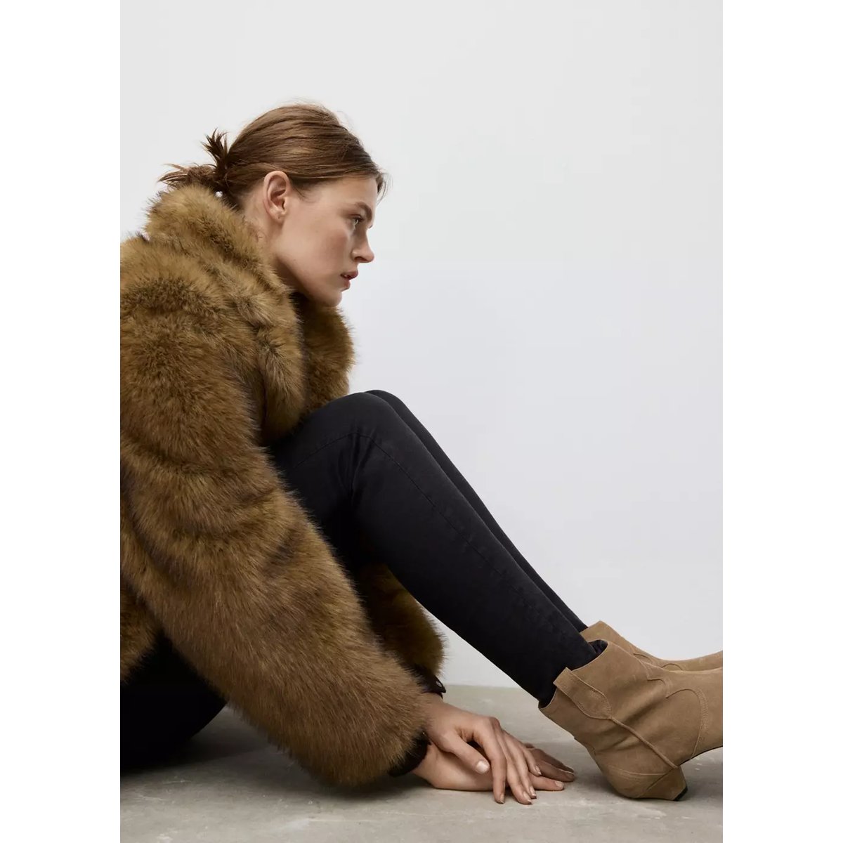 Bottines daim talon kitten sable, MANGO