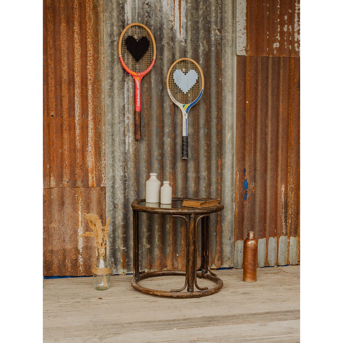 Table d'appoint en verre et bois Francine N°1672 - Bon état bois foncé, DEBONGOUT