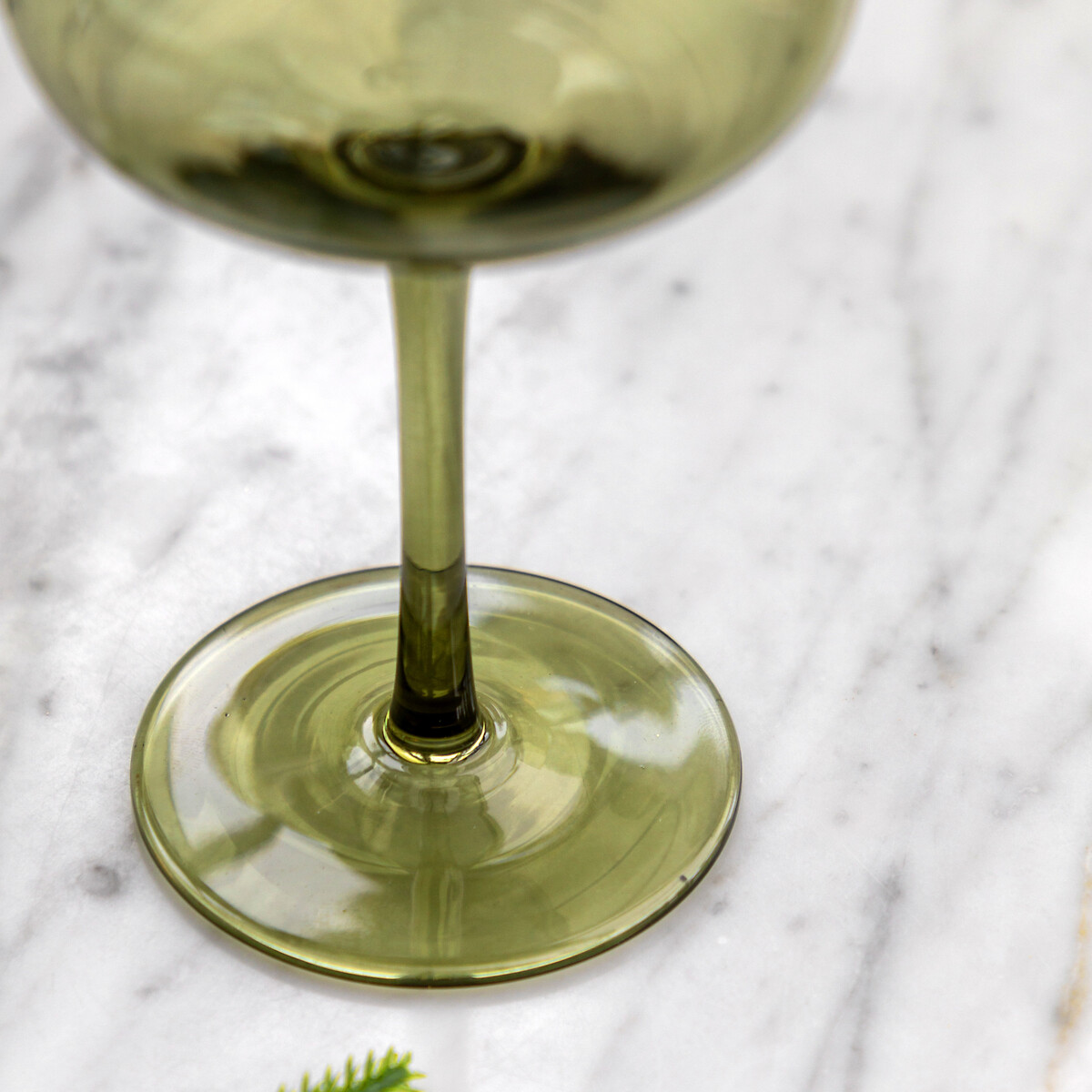 Set of 4 Eden Wine Glasses in Smokey Green green, ÉDITÉ