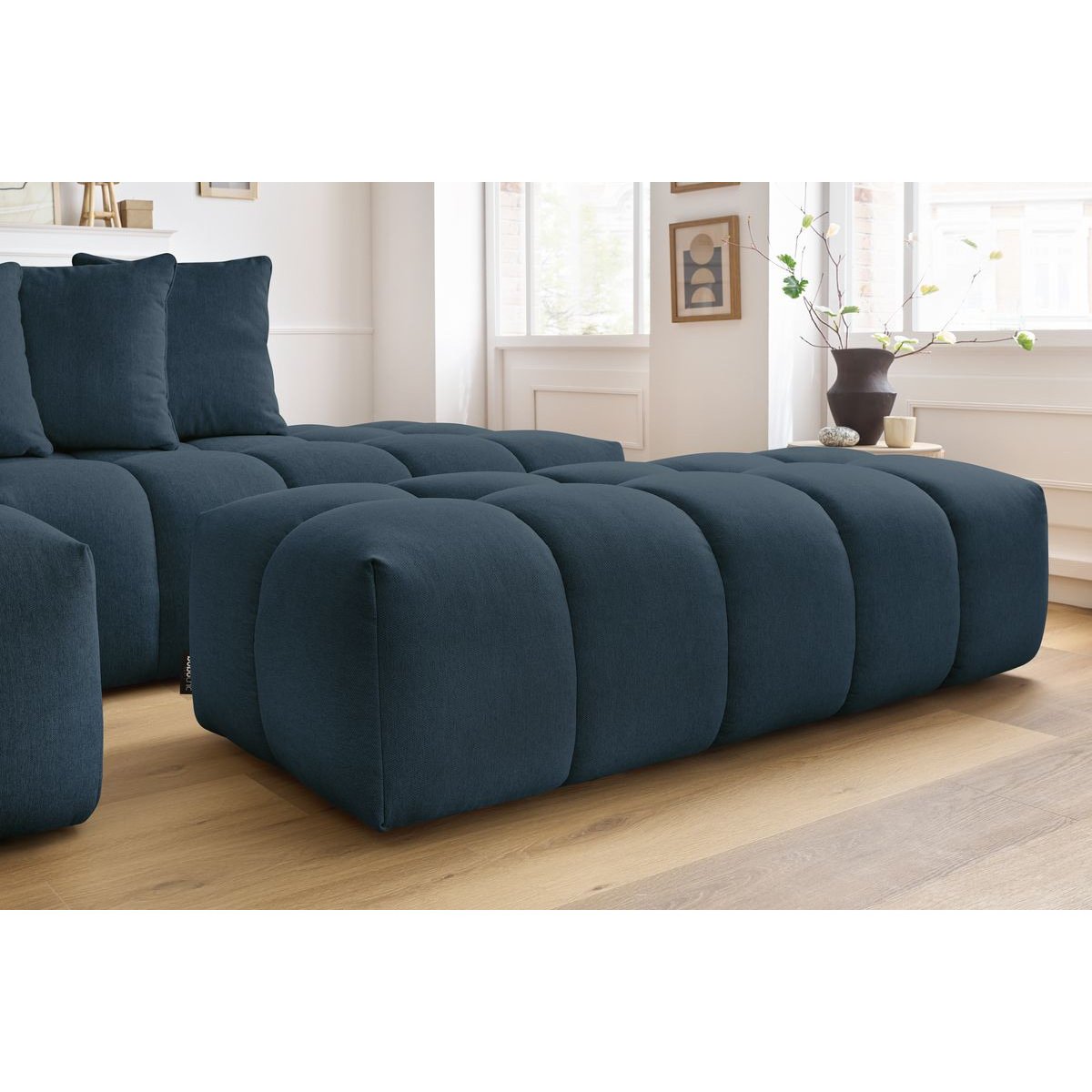 Canapé d'angle fixe 4 places en tissu chiné avec pouf, MONT-BLANC bleu foncé, BOBOCHIC
