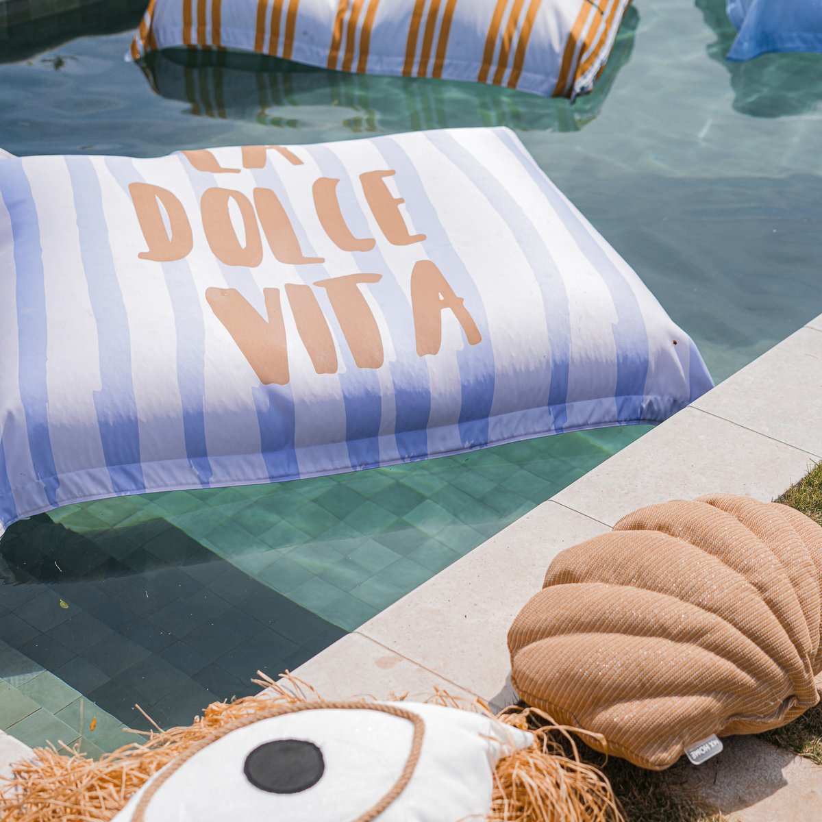 Pouf XL extérieur imperméable La Dolce Vita bleu, MX HOME