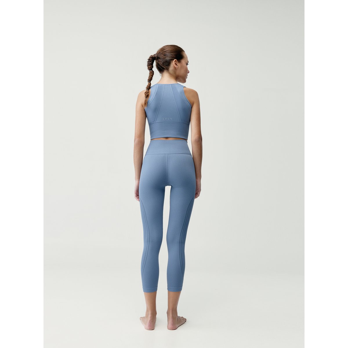 Brassière de Sport Seamless Fixation Moyenne MANDIRA gris anthracite, BORN
