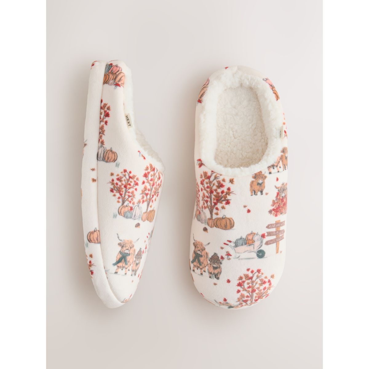 Chaussons mules imprimés effet pelucheux crème/orange, NEXT