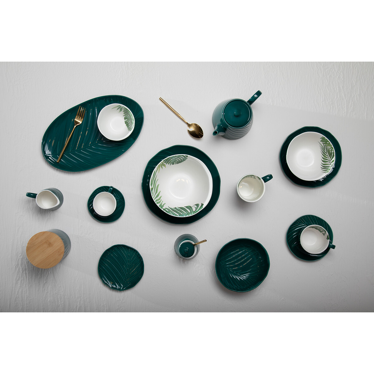 Bali Dark Green Serving Bowl green, SO'HOME