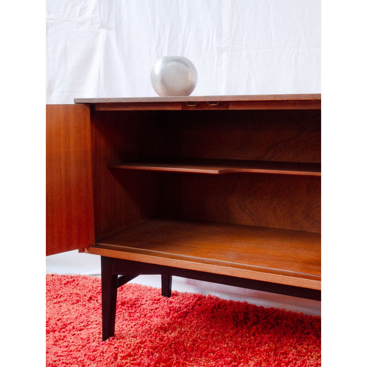 Enfilade en teck Margaret N°790 - Bon état bois foncé, DEBONGOUT