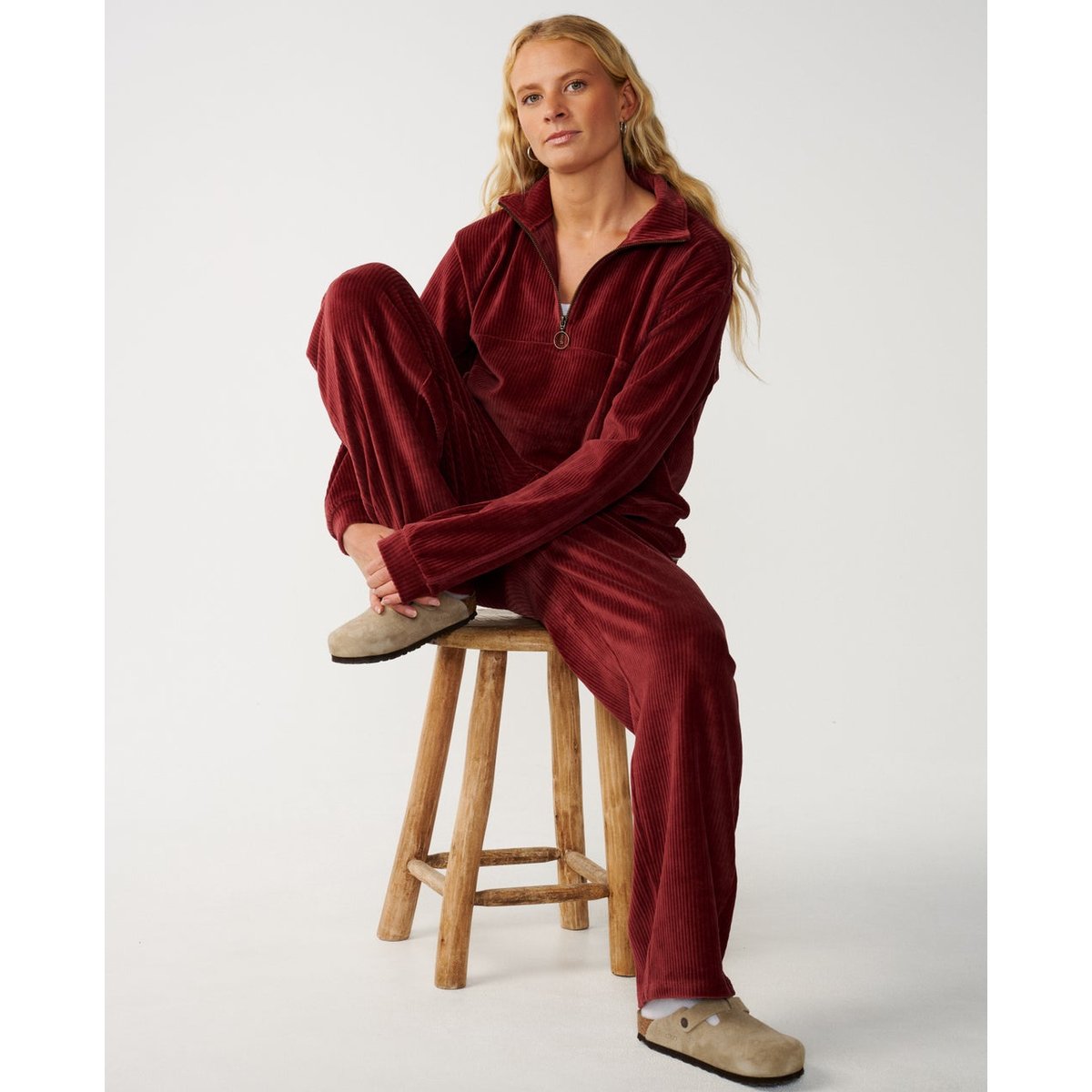 Pantalon de sport COSY dark plum, RIP CURL