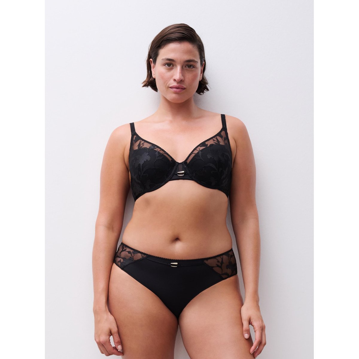 Soutien-gorge spacer plongeant IDYLL noir, CHANTELLE