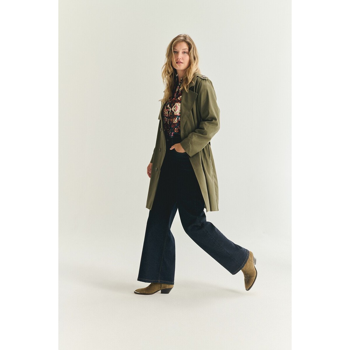Léon Trench Coat in Cotton Mix khaki, ALMÉ