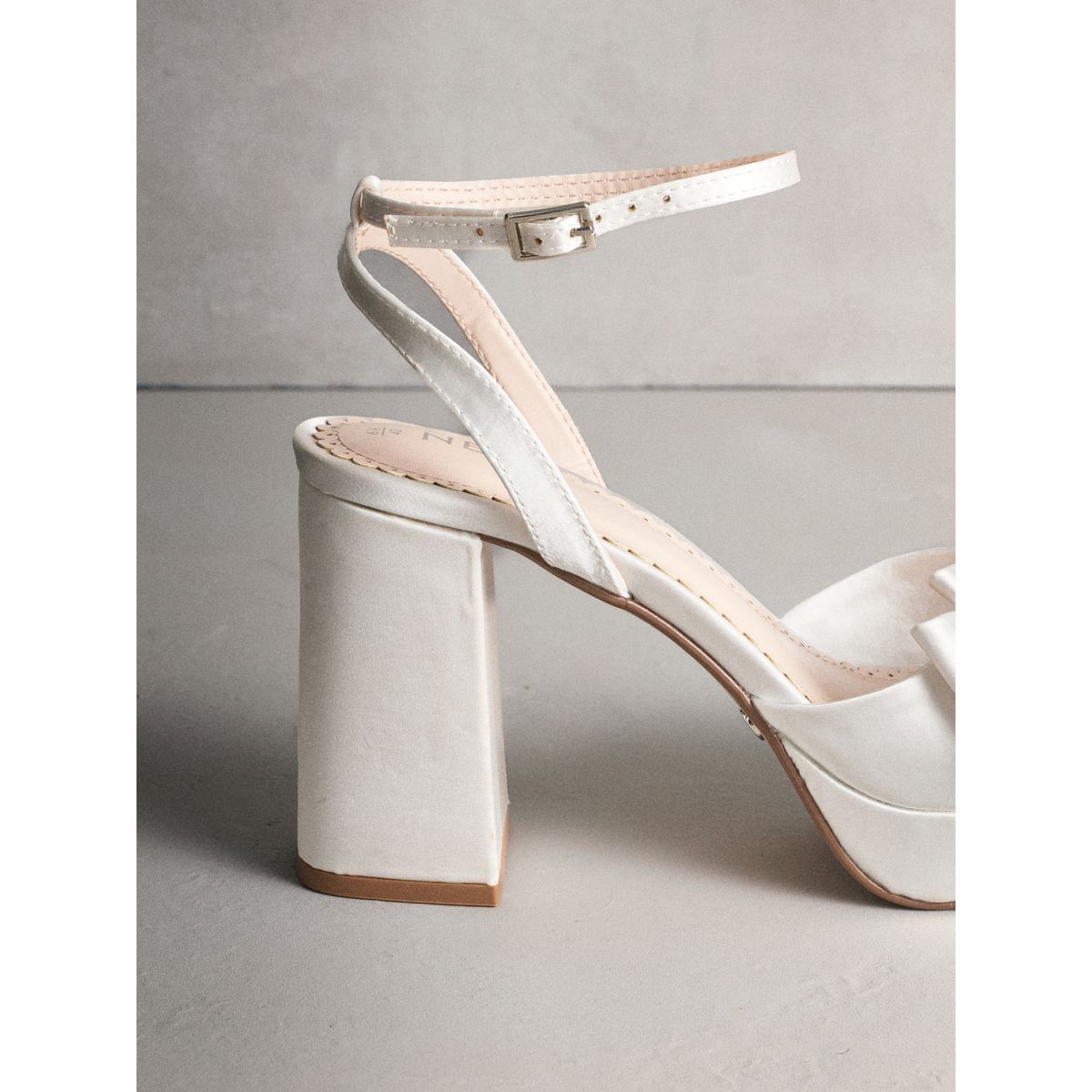 Chaussures compensées à nœud forever comfort® ivoire, NEXT