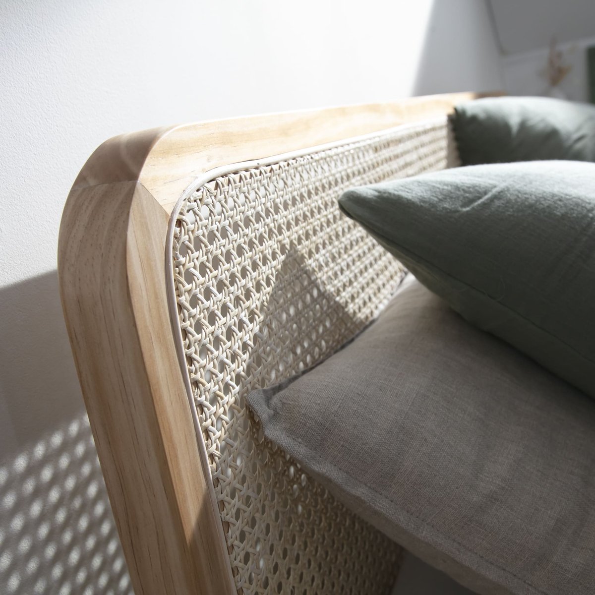 Lit en pin massif cannage avec 2 planches de chevet cannage - ANNA bois naturel, TERRE DE NUIT