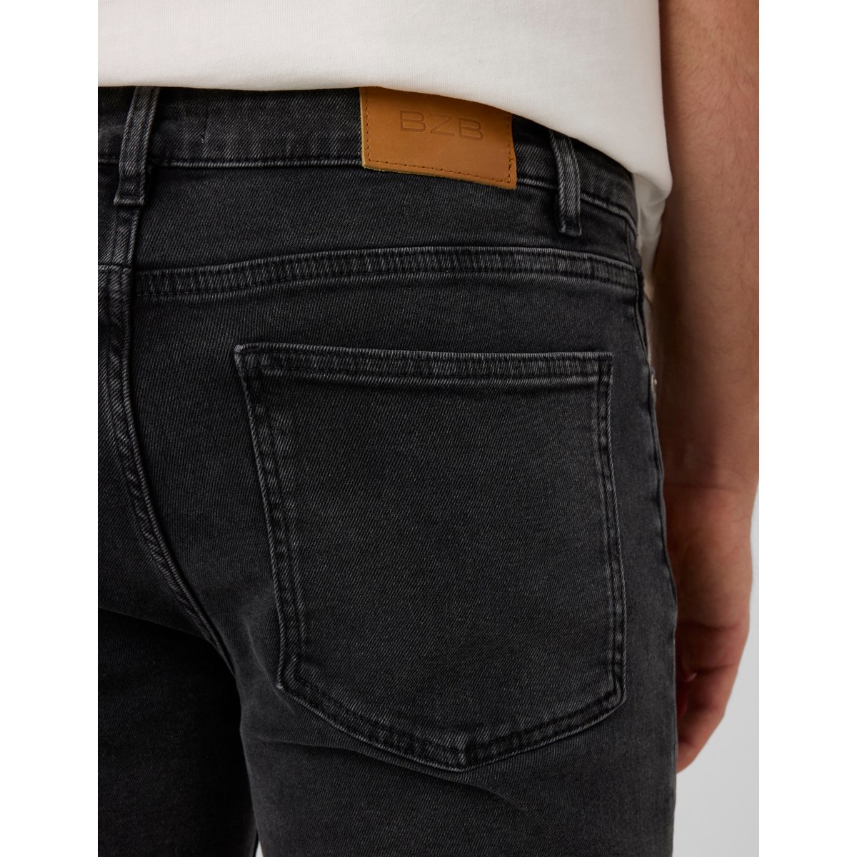 Jean slim noir, BZB