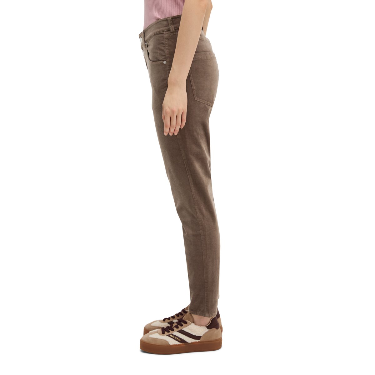 Pantalon à fines côtes modèle Theda boyfriend cropped en coton organique modal stretch marron clair, MARC O'POLO