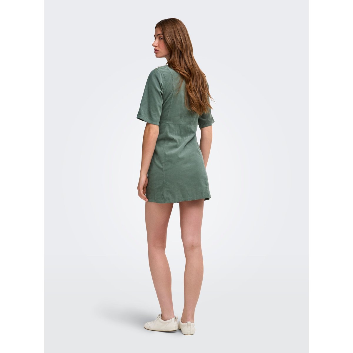 Robe laurel wreath 1, ONLY