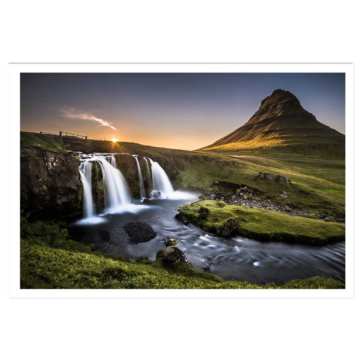 Affiche paysage cascade o - kirkjufell islande affiche seule, HEXOA