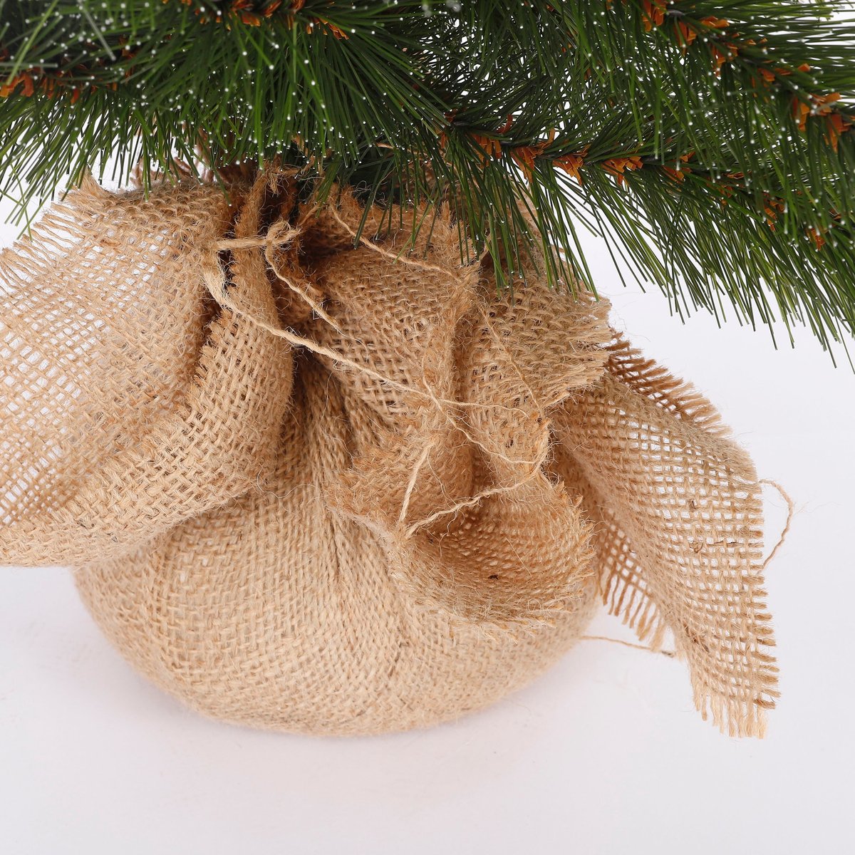 Sapin de Noël artificiel dans un sac en jute H60 cm FOREST FROSTED vert, TRIUMPH TREE