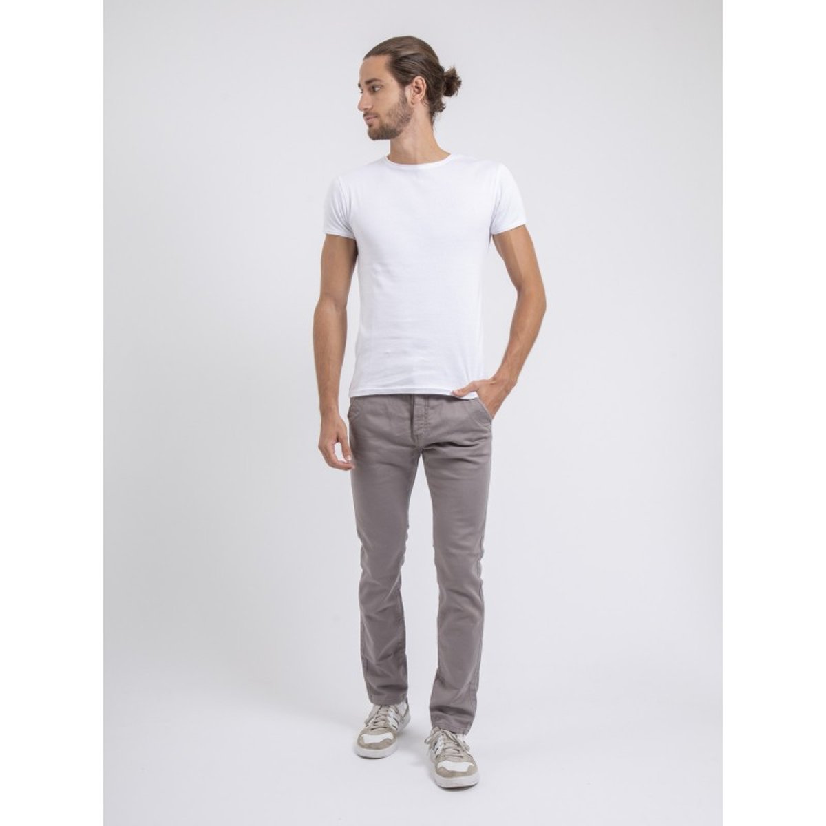 Pantalon Chino Coupe Ajustée Valbacol gris clair, RITCHIE