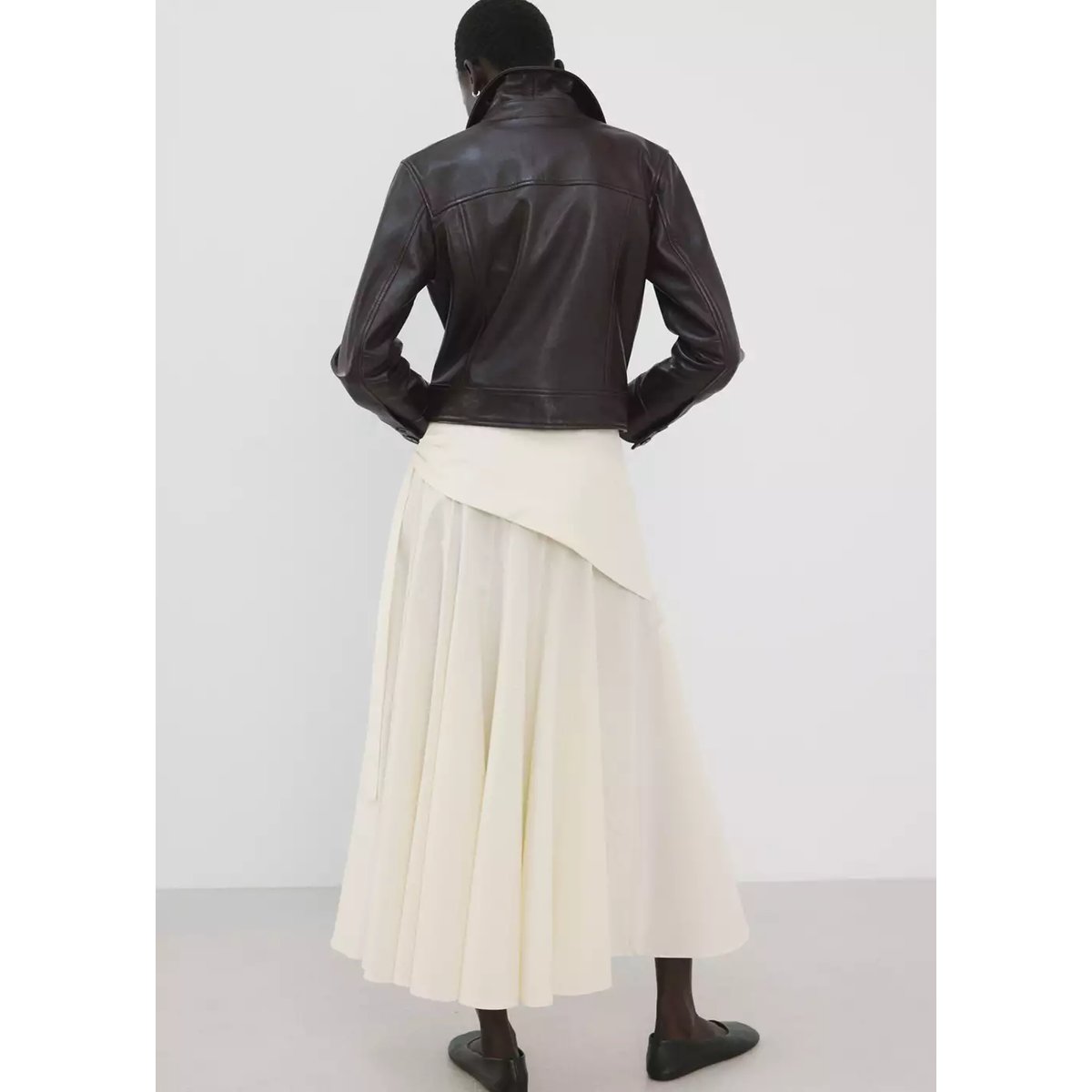 Jupe évasée détail foulard blanc cassé, MANGO
