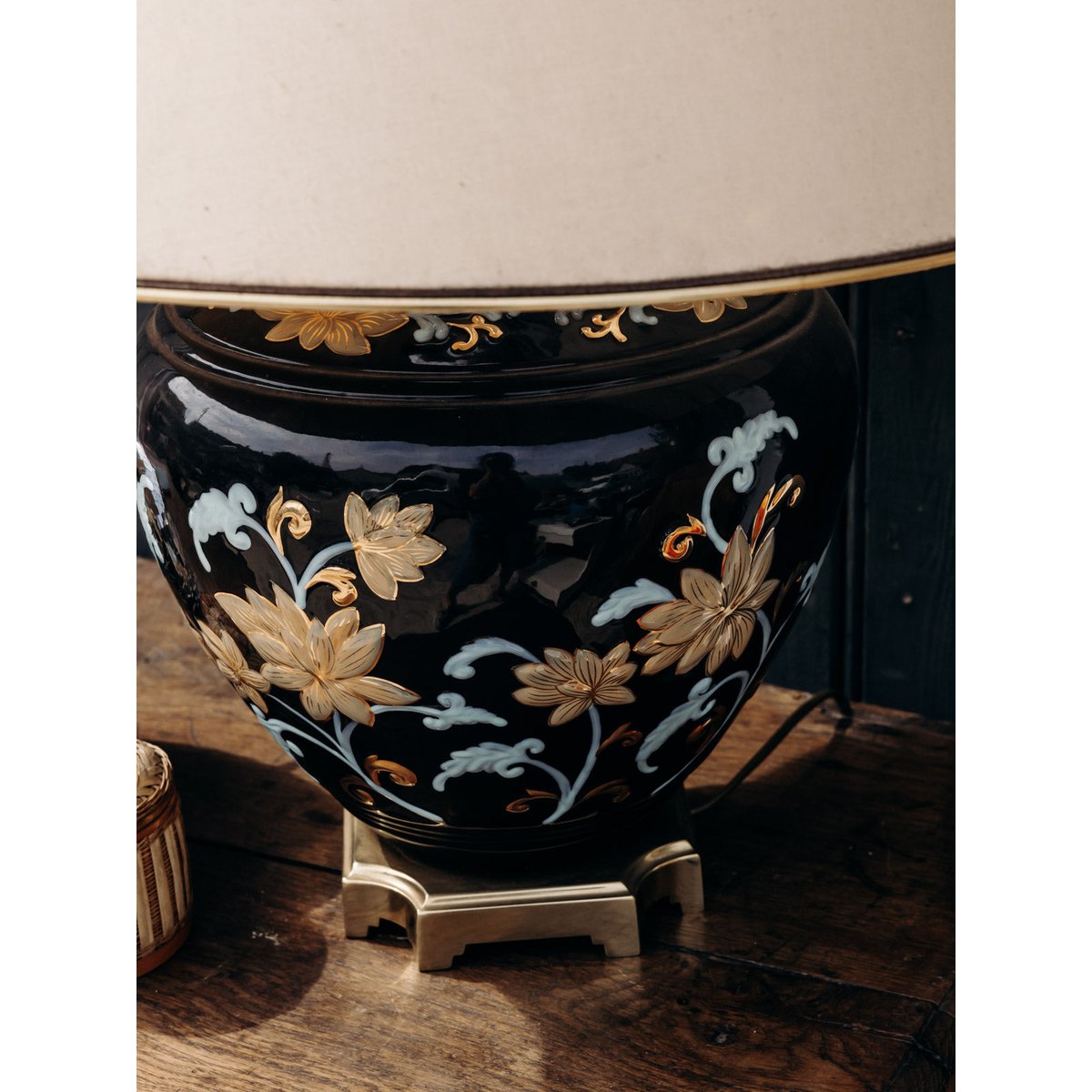 Lampe en céramique au motif floral Suzanne N°599 - Bon état multicolore, DEBONGOUT