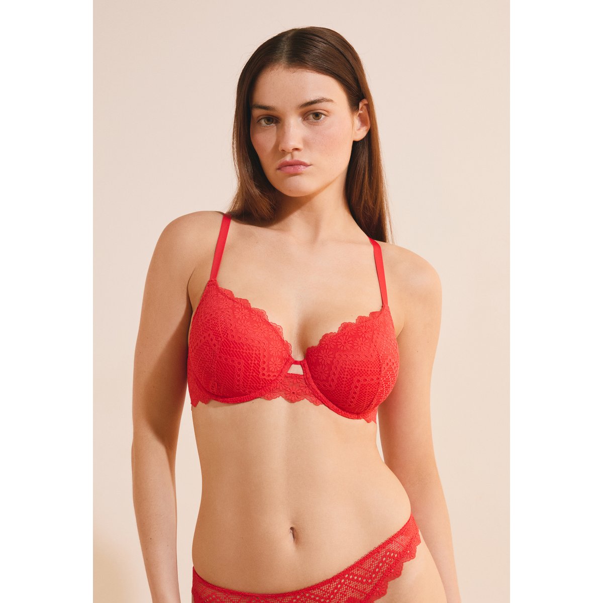 Soutien-gorge N.4 - Le coques fines en dentelle ECLIPSE rouge, ETAM