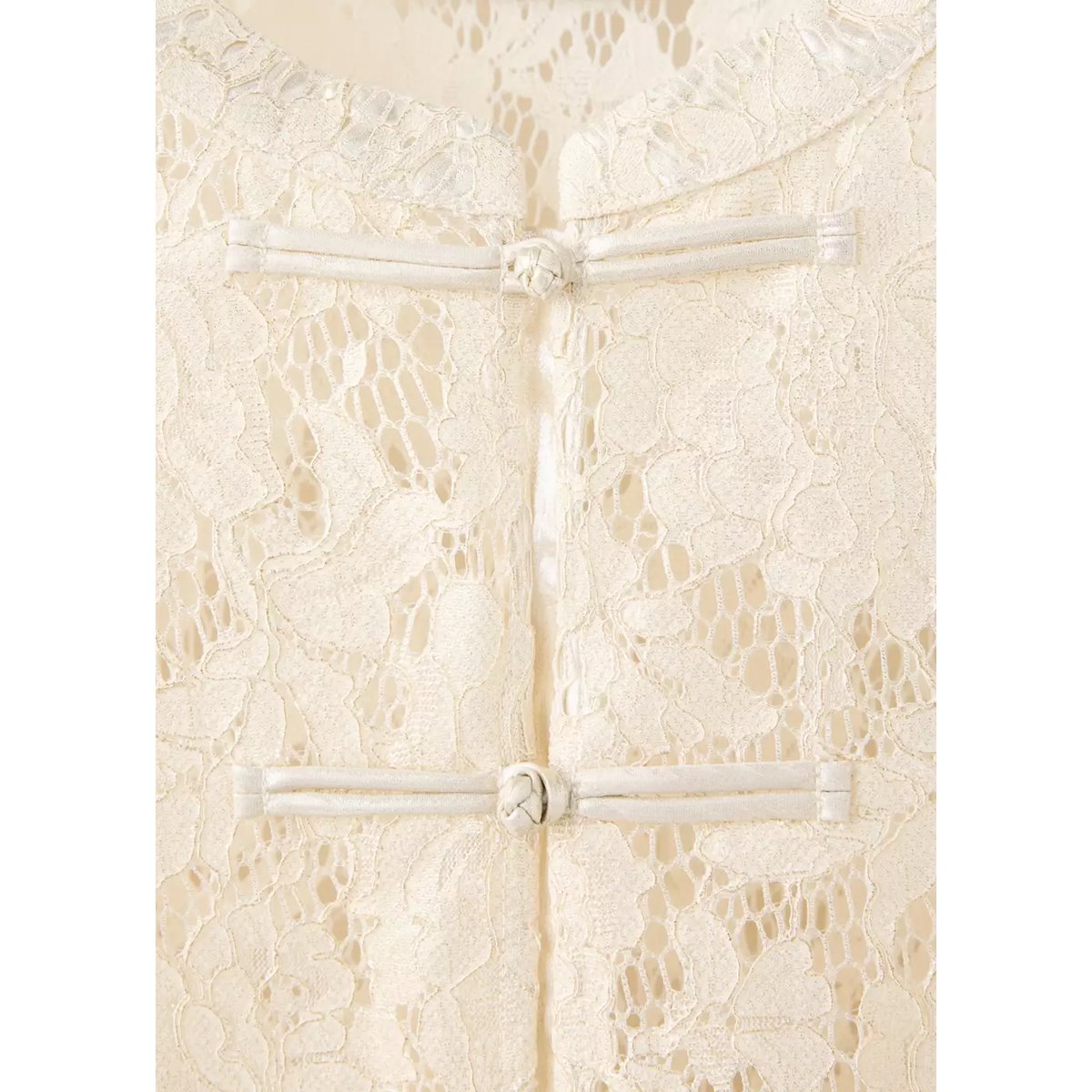 Blouse dentelle fleurie écru, MANGO