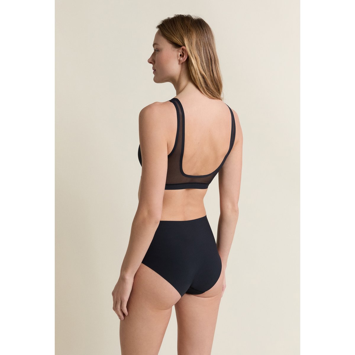 Soutien-gorge brassière en microfibre avec pads amovibles PURE FIT noir, ETAM