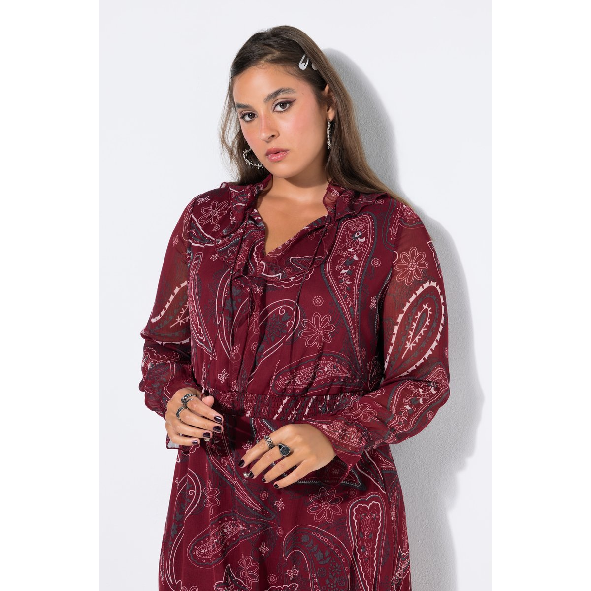 Robe midi, coupe trapèze, mousseline rouge vin, STUDIO UNTOLD