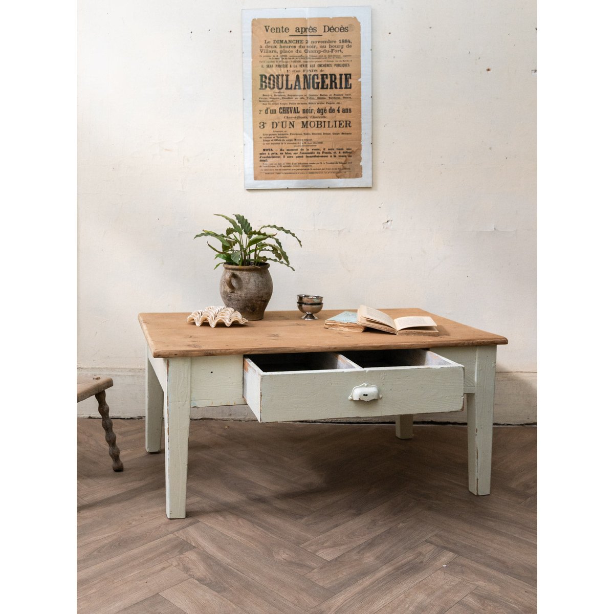 Table basse en bois Léonie N°1608 - Bon état bois clair, DEBONGOUT