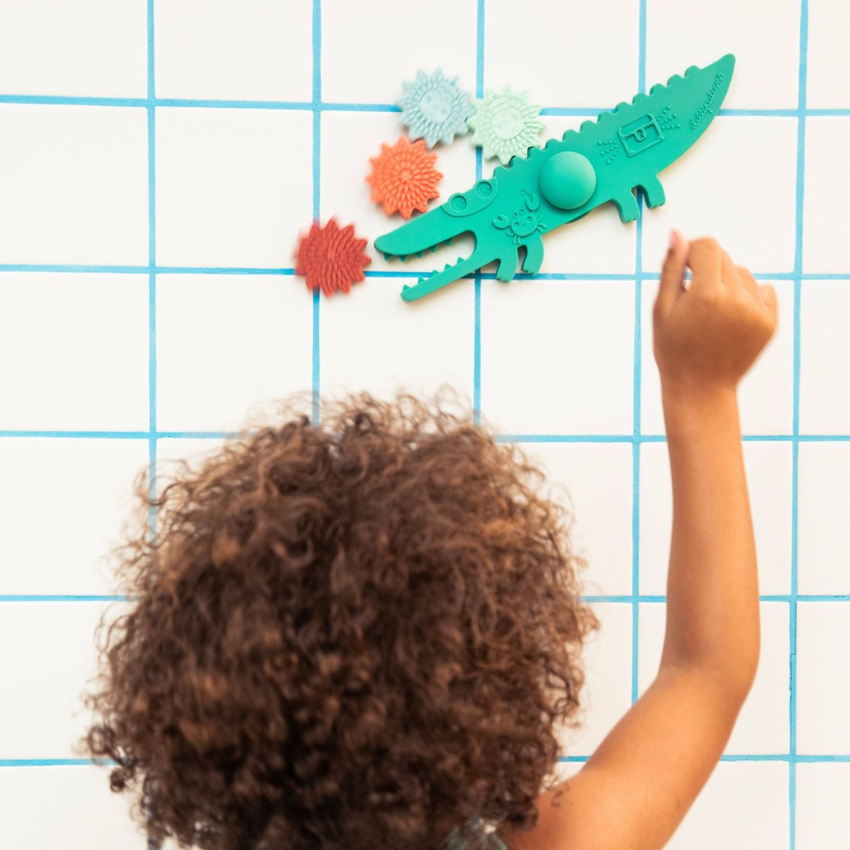 Balancier crocodile pour le bain multicolore, LILLIPUTIENS