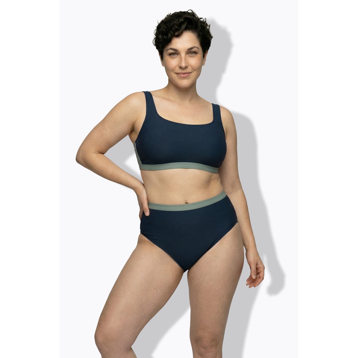 Bikini avec bonnets souples bleu foncé, ULLA POPKEN