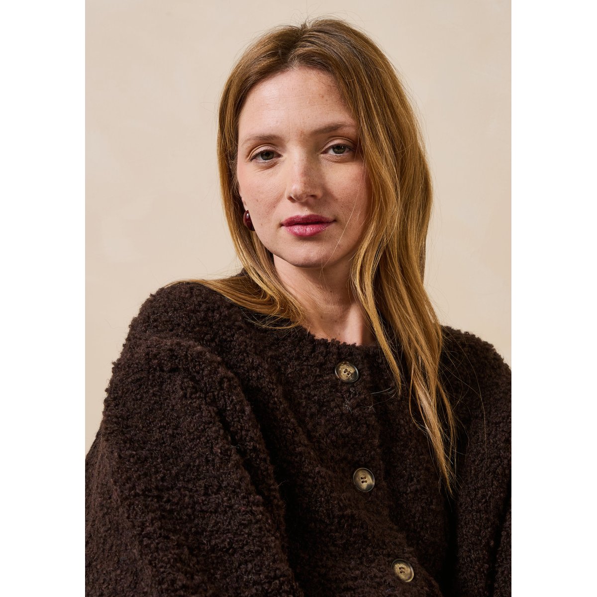 Gilet en maille bouclette col rond ganache, LA FEE MARABOUTEE