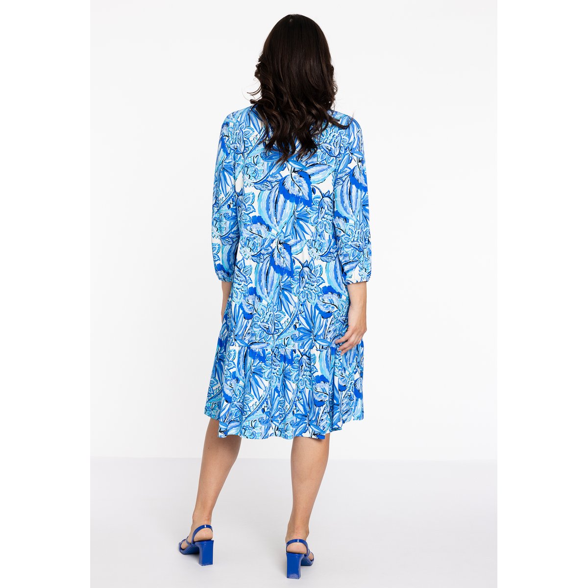 Robe volanté /à volants bleu, YOEK