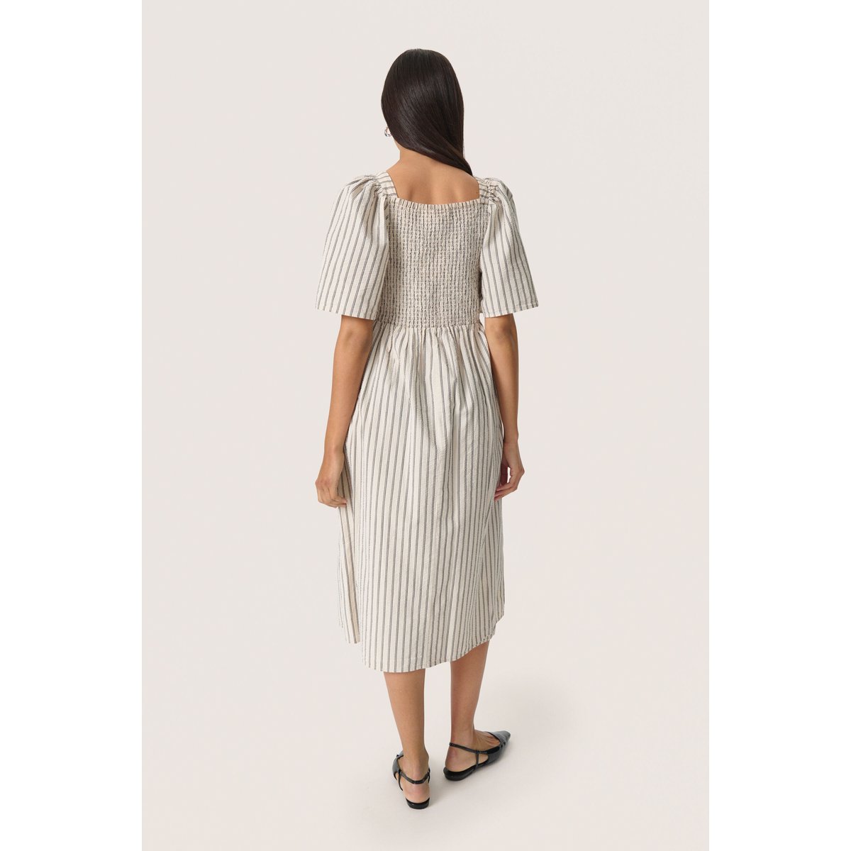 Dress beige avec noir rayé, SOAKED IN LUXURY