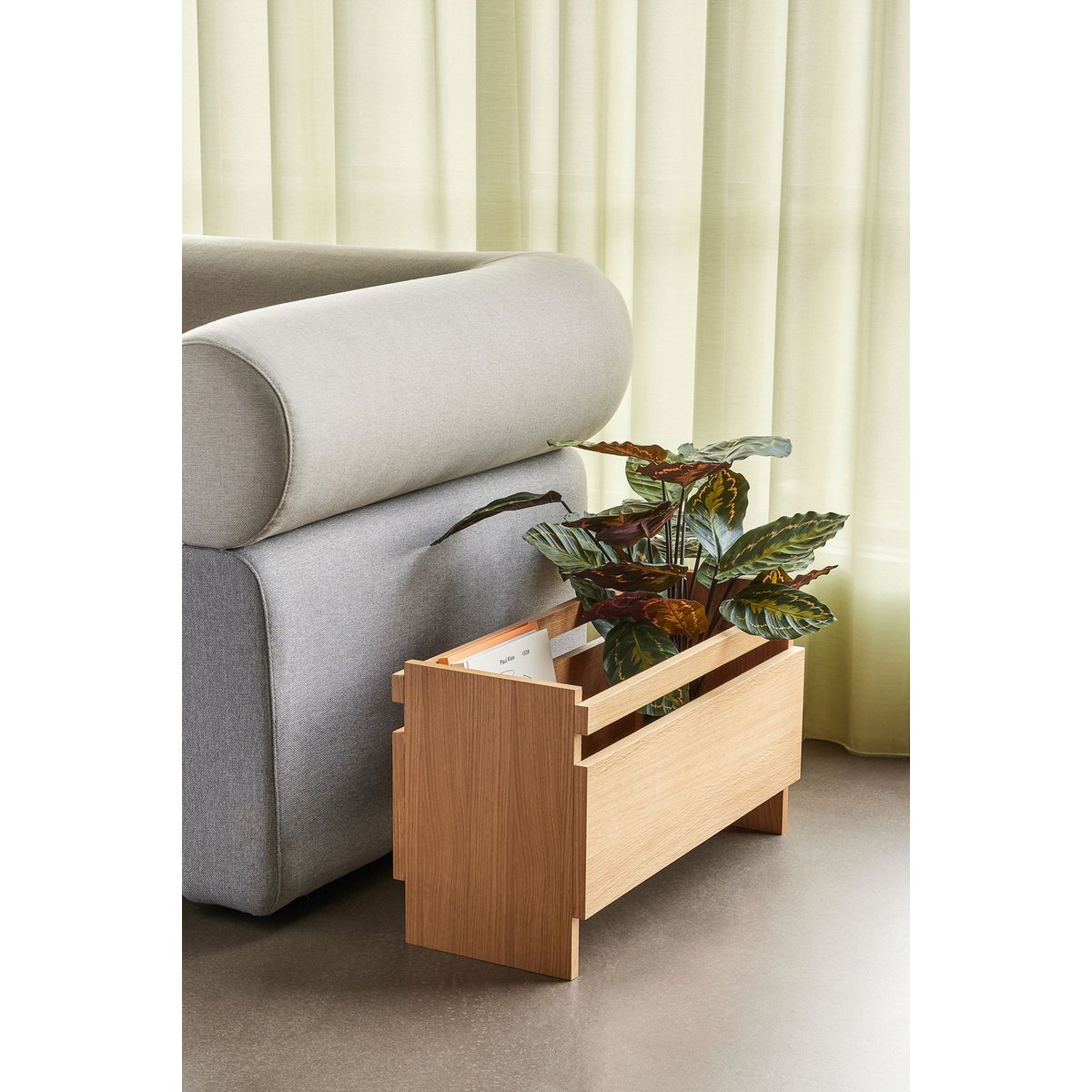 Jardinière en placage de chêne FORMA naturel, HUBSCH