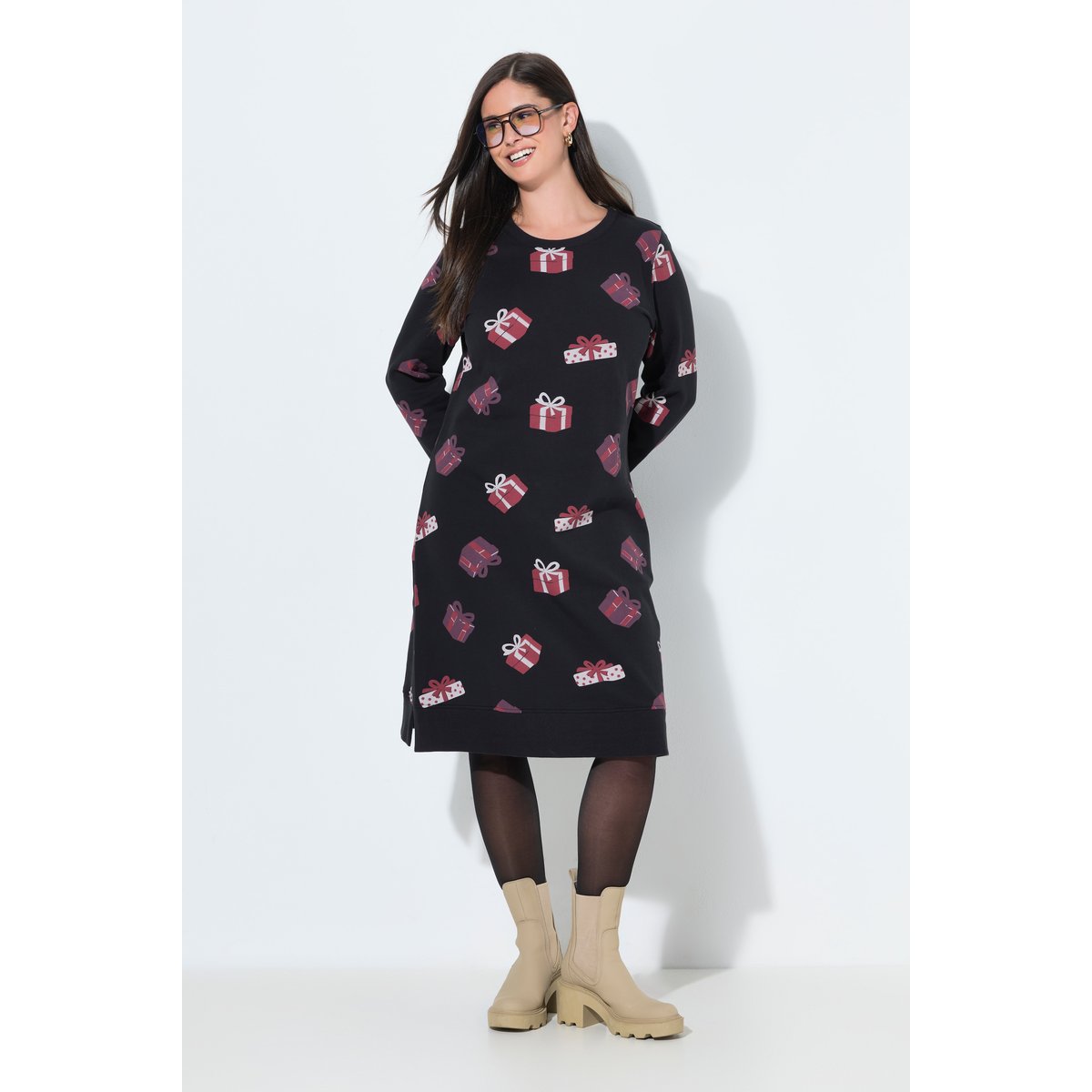 Robe de Noël en molleton noir, ULLA POPKEN