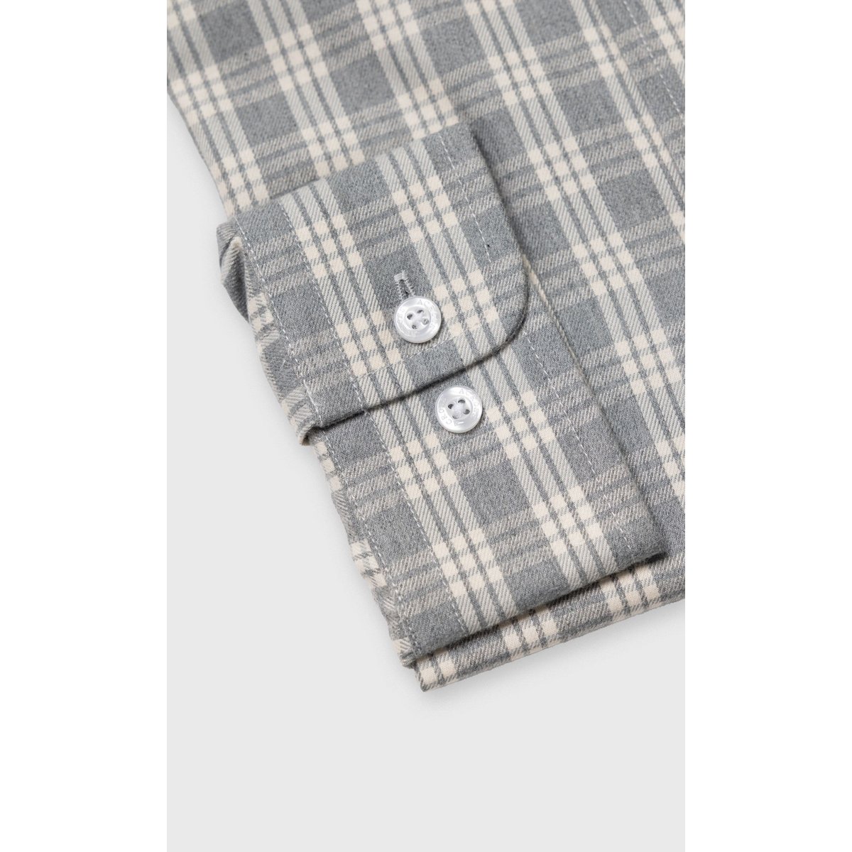 Chemise Confort fit à carreaux en flanelle e gris moyen, ACROSS