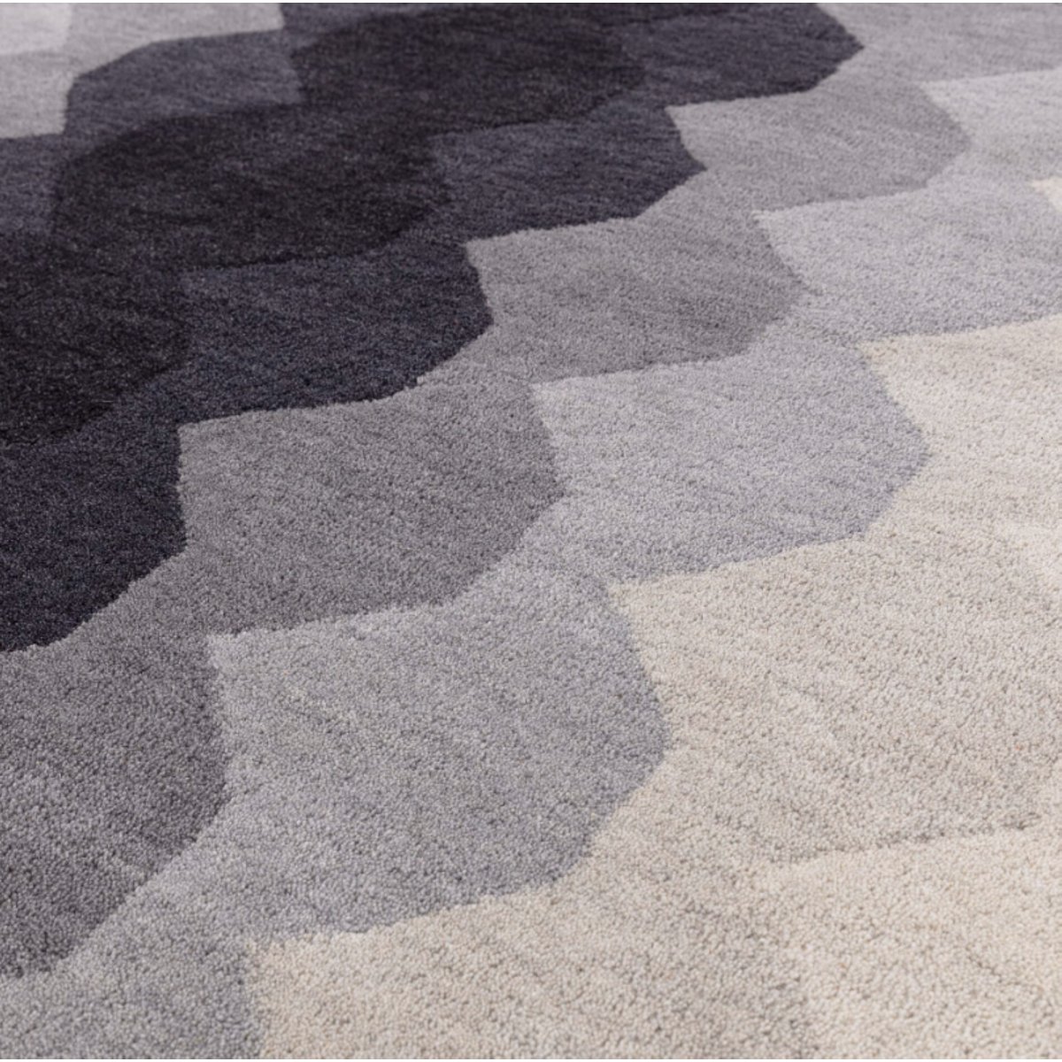 Tapis moderne tufté main en laine KERNEL noir, NOVATREND