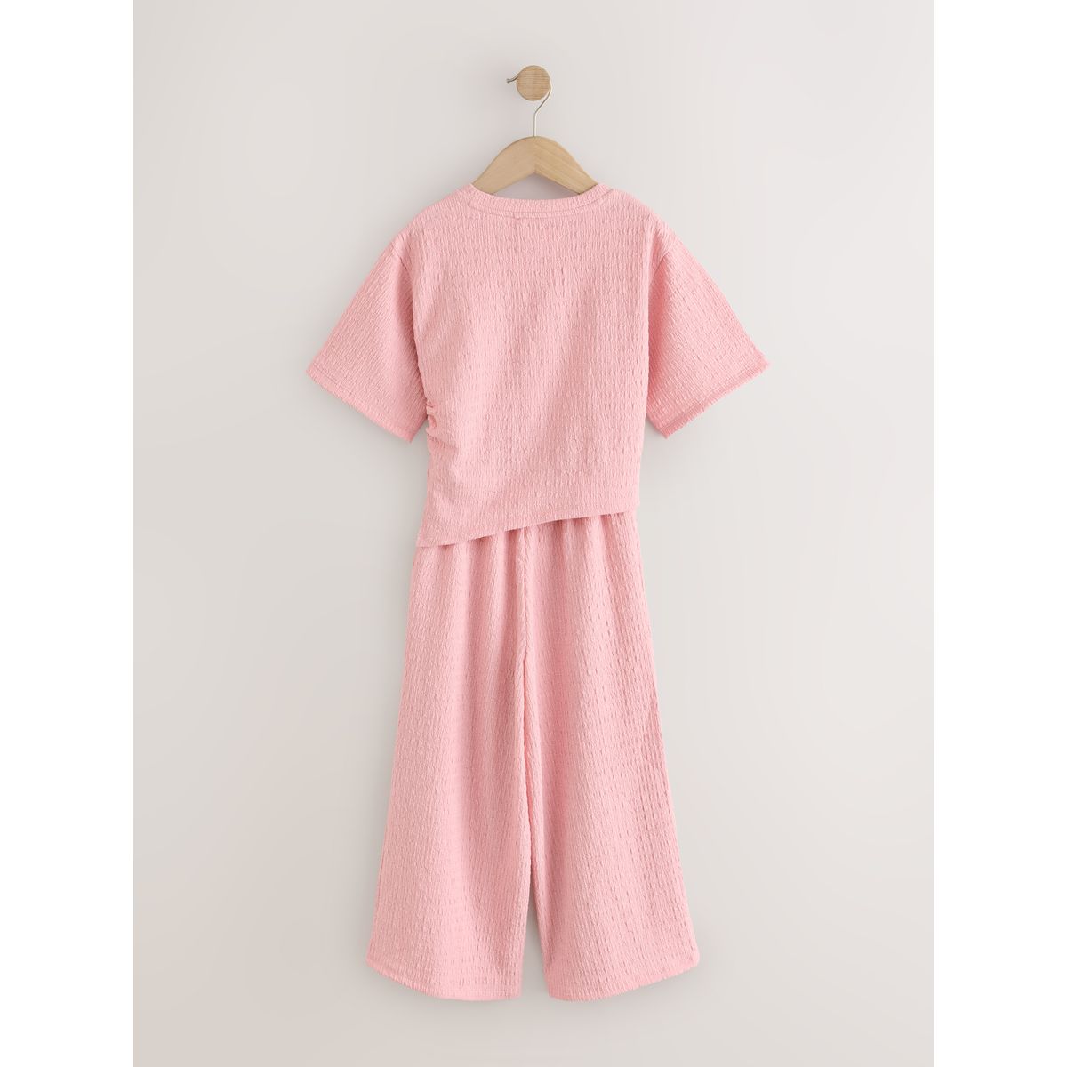 T-shirt texturé asymétrique et pantalon large rose, NEXT