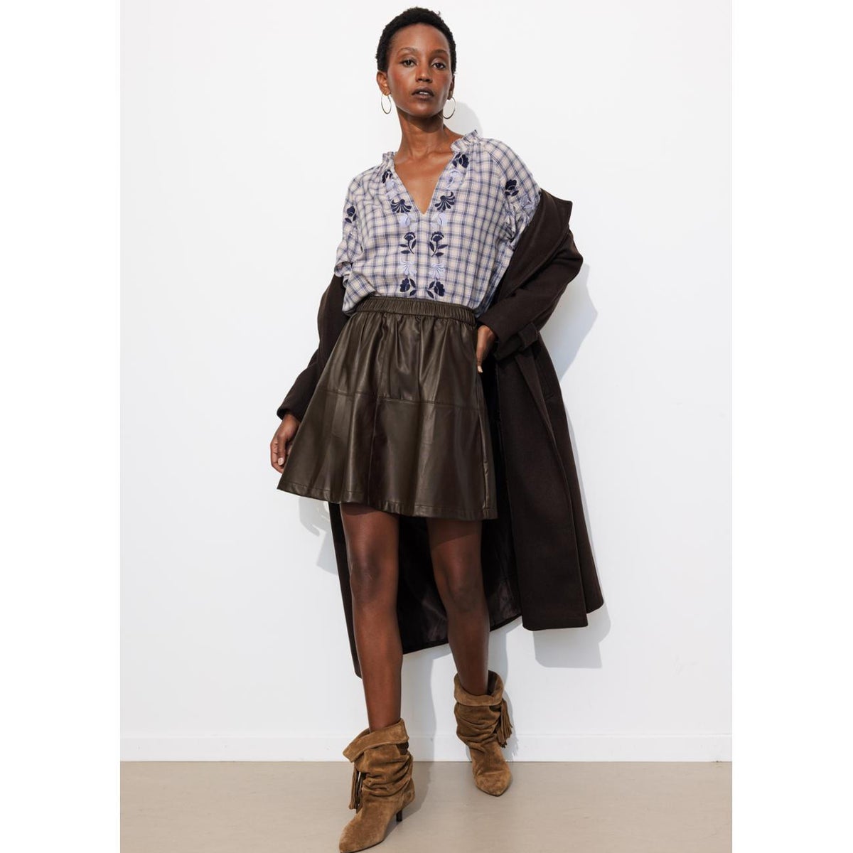 Jupe courte en simili marron, PROMOD