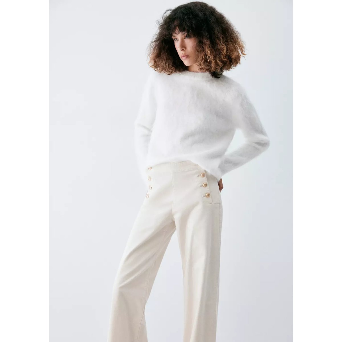 Pantalon en velours à boutons écru, MANGO