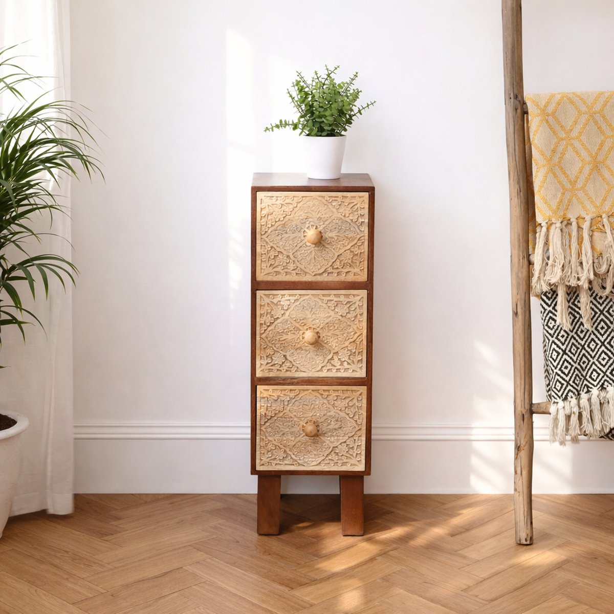 Chiffonnier 3 tiroirs, bois de manguier, MADURAI finition noyer, NORDLYS