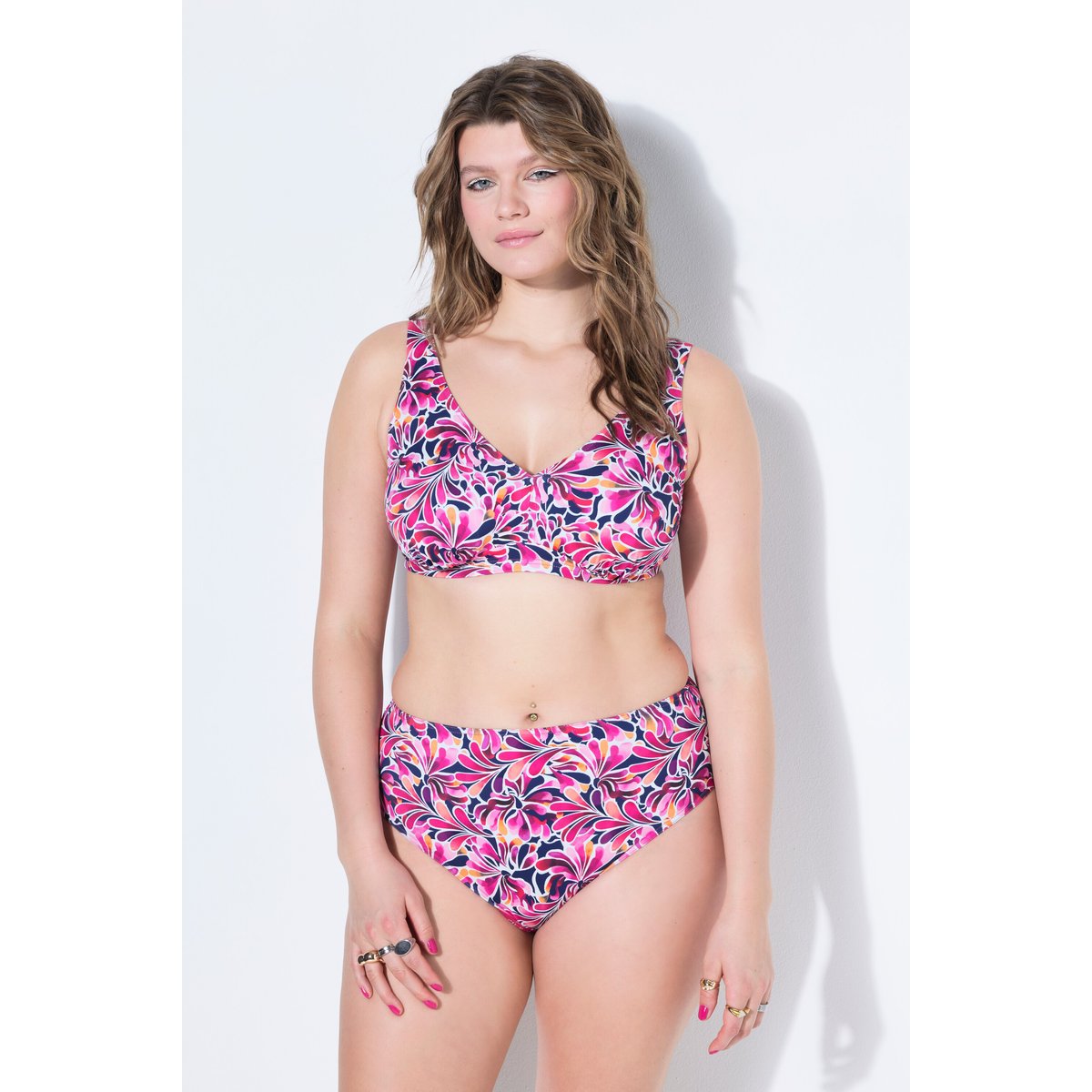 Haut de bikini, bonnets souples bleu foncé, STUDIO UNTOLD