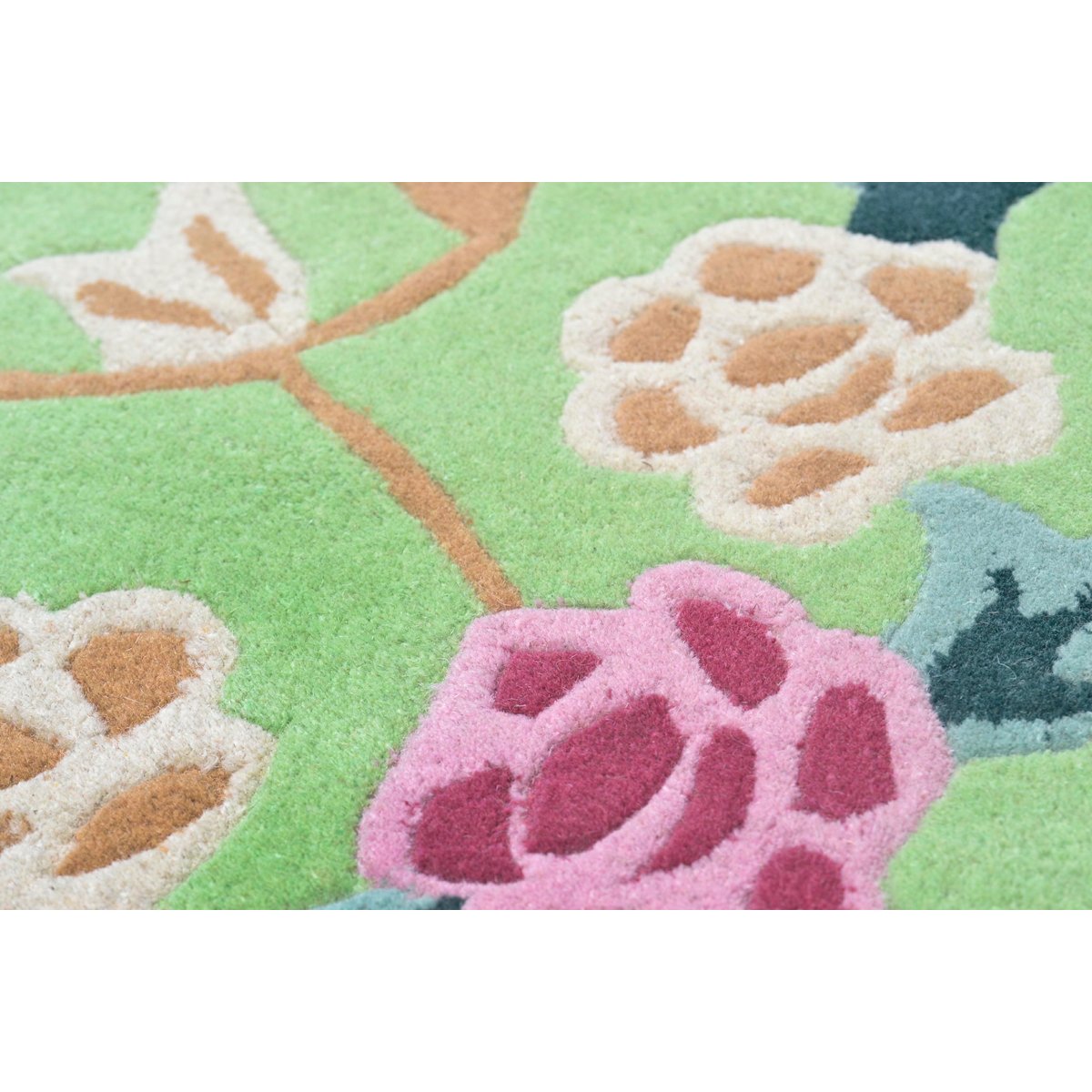 Tapis d'enfant floral Lifou tufté en laine vert, THEKO