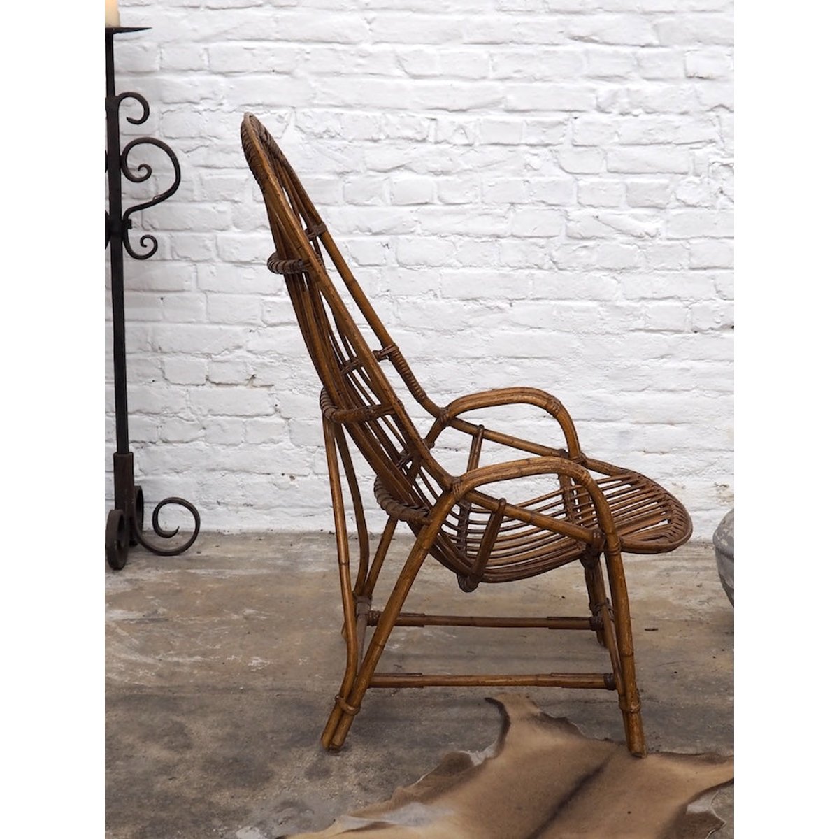 Grand fauteuil en rotin Ernest N°682 - Bon état naturel, DEBONGOUT