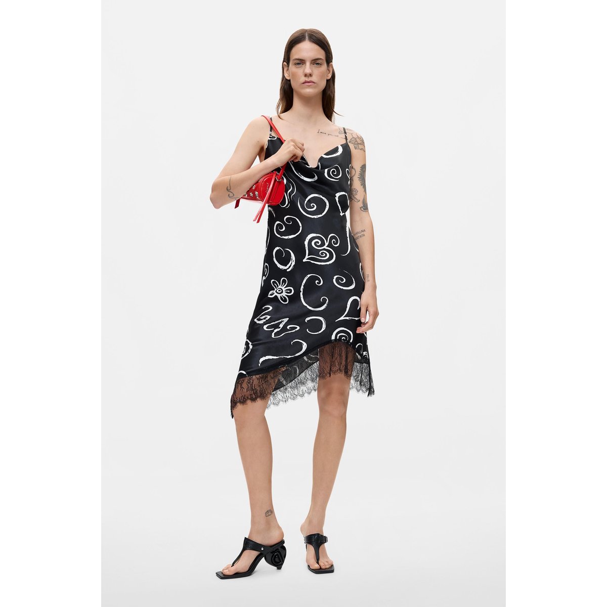 Robe courte à bretelles imprimée noir, DESIGUAL