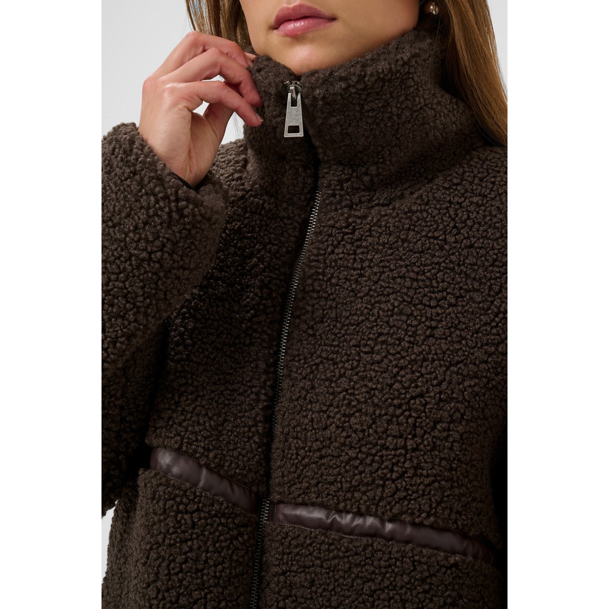 Manteau marron coffee bean, CULTURE