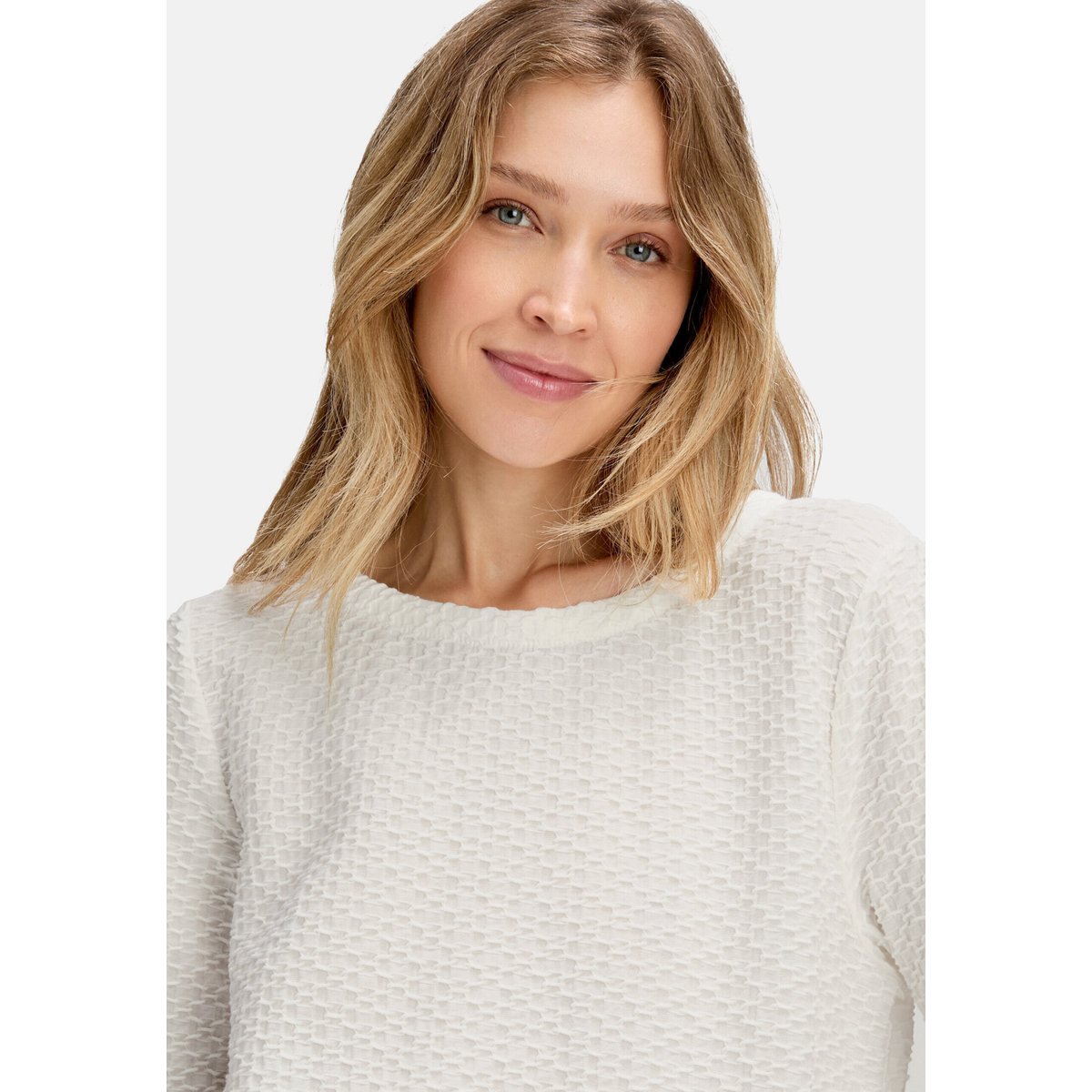 T-Shirt avec structure à encolure ronde blanc, BETTY & CO